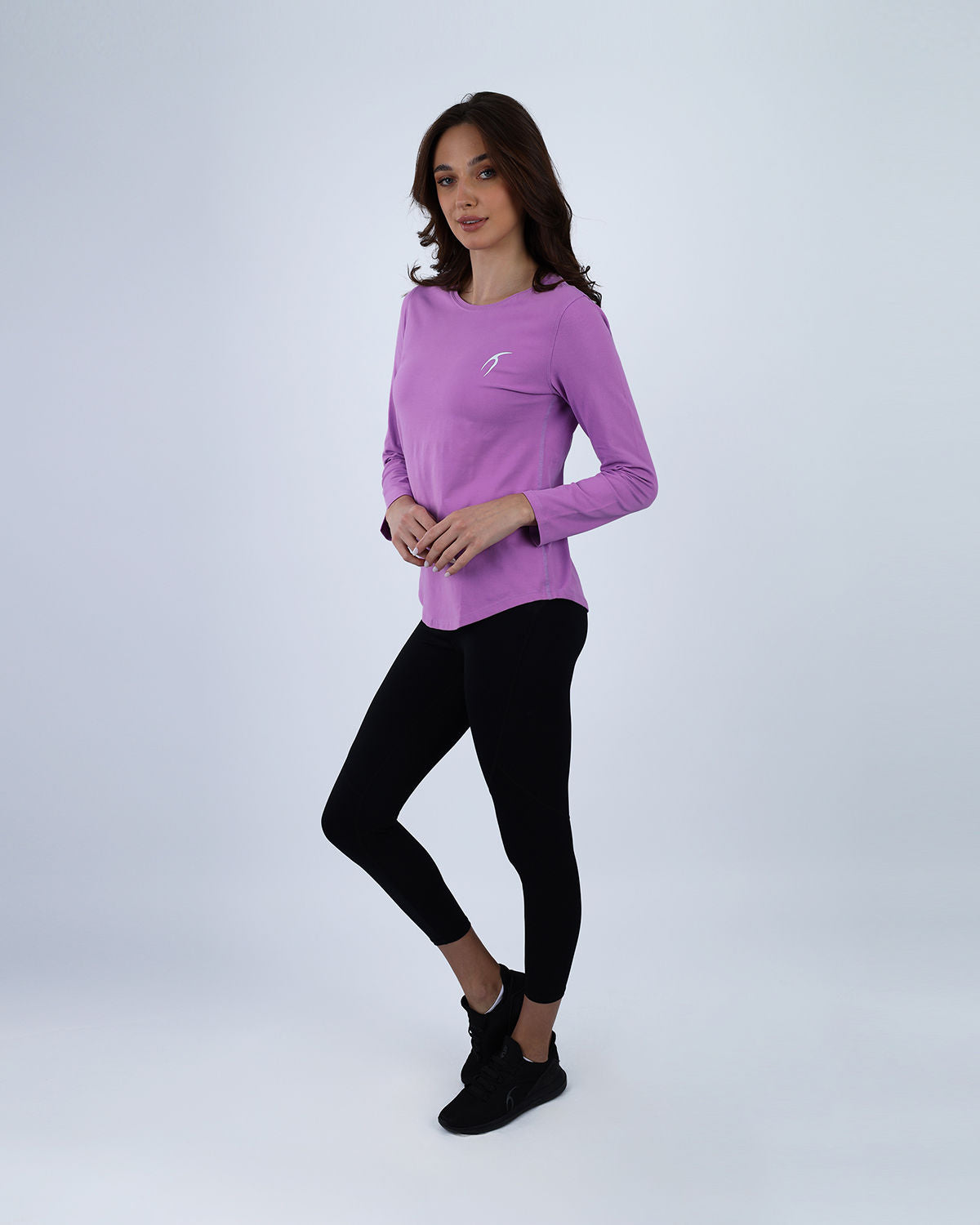 Basic Women's Long Sleeve T-Shirt