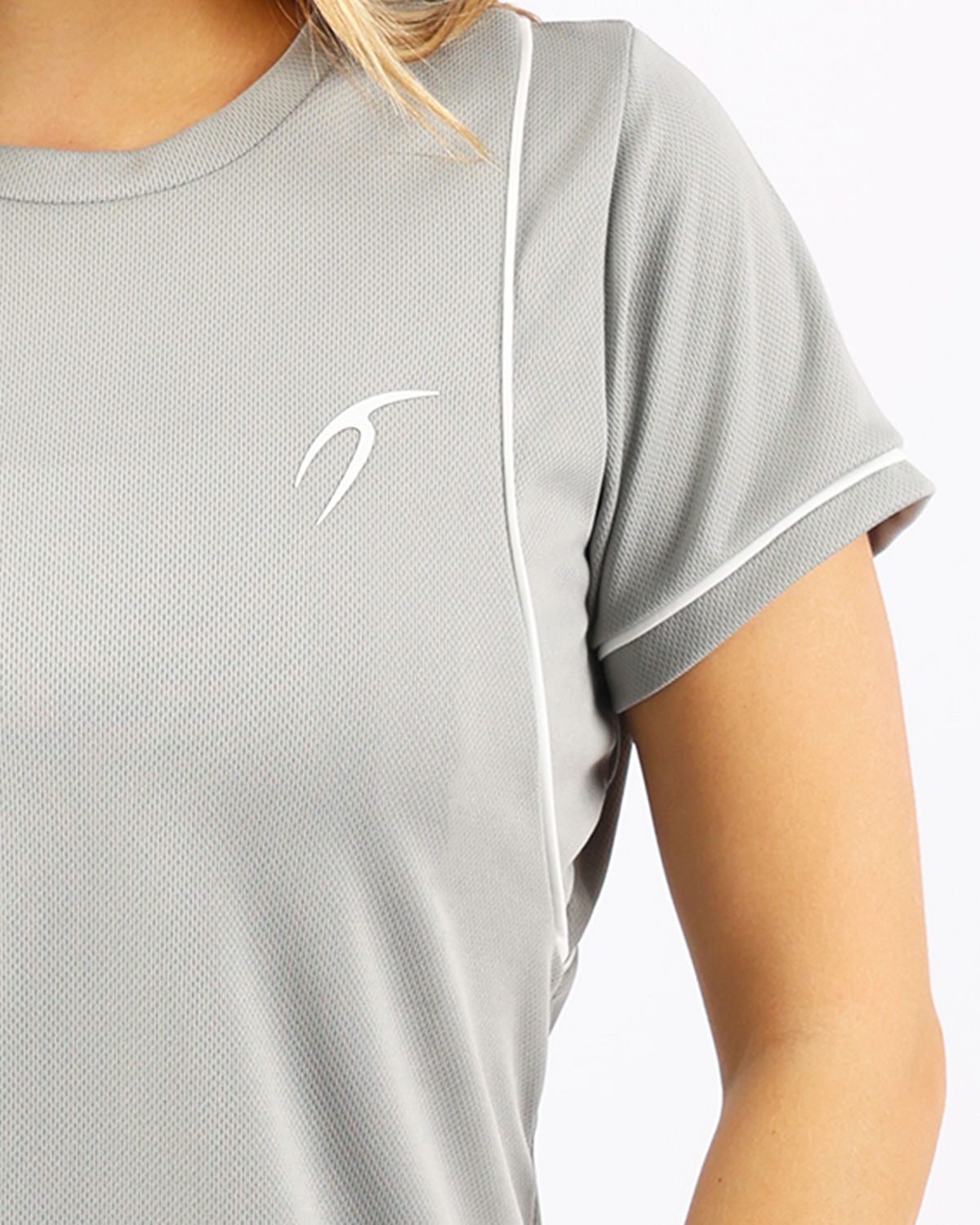 Ultra-Soft Cropped Gray T-Shirt-Atum -80626851