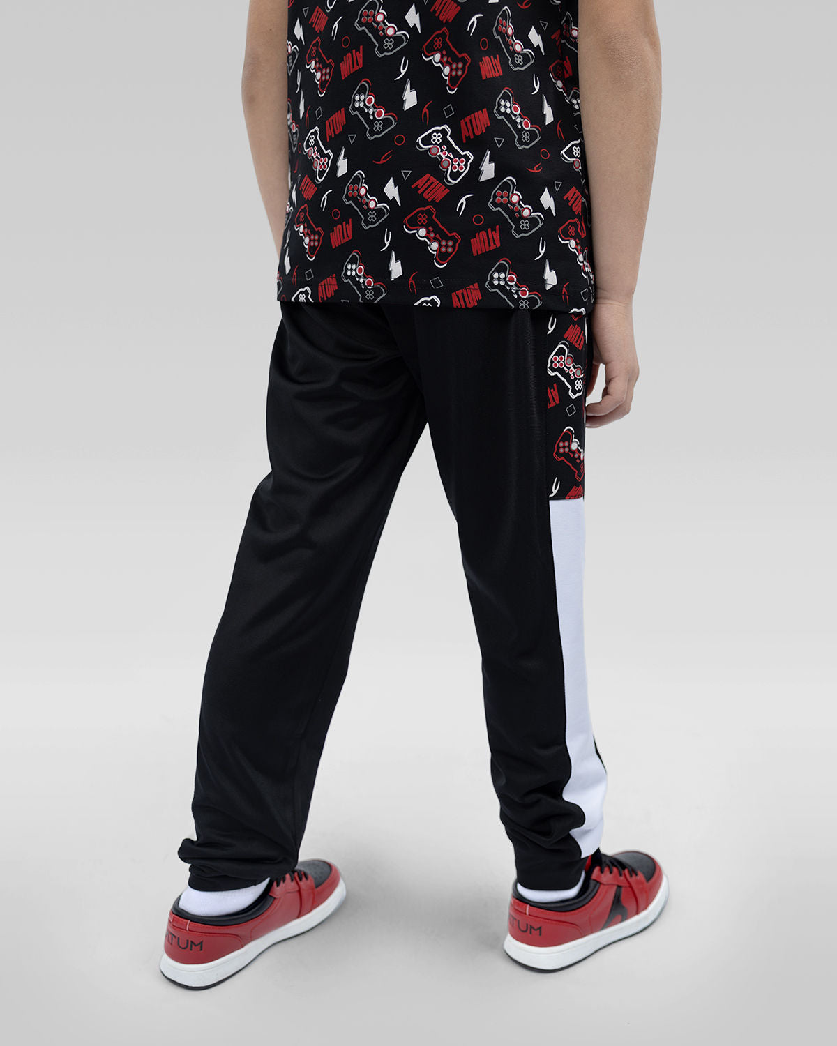 Boy's Graphic Black Sweatpants-Atum -37467463