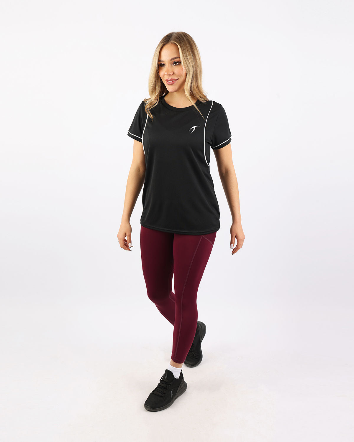 Ultra-Soft Cropped Black T-Shirt-Atum -92732811