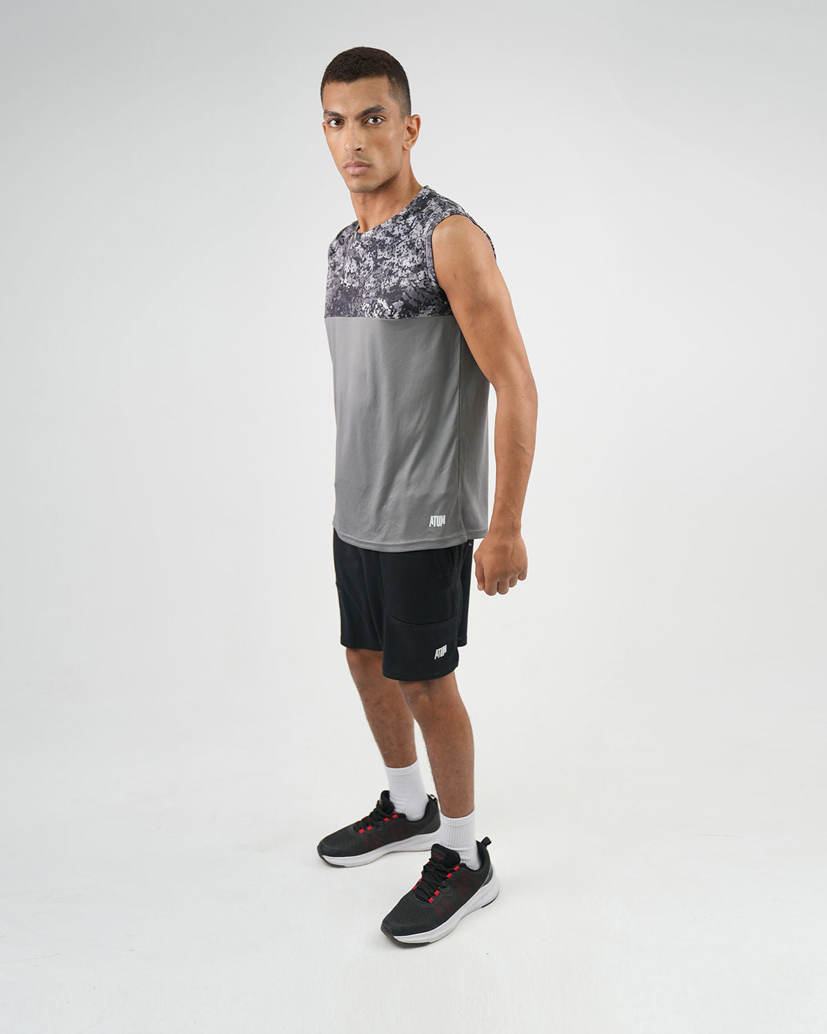 Hi-Dri Cut-Off Black Tank Top-Atum -79302739