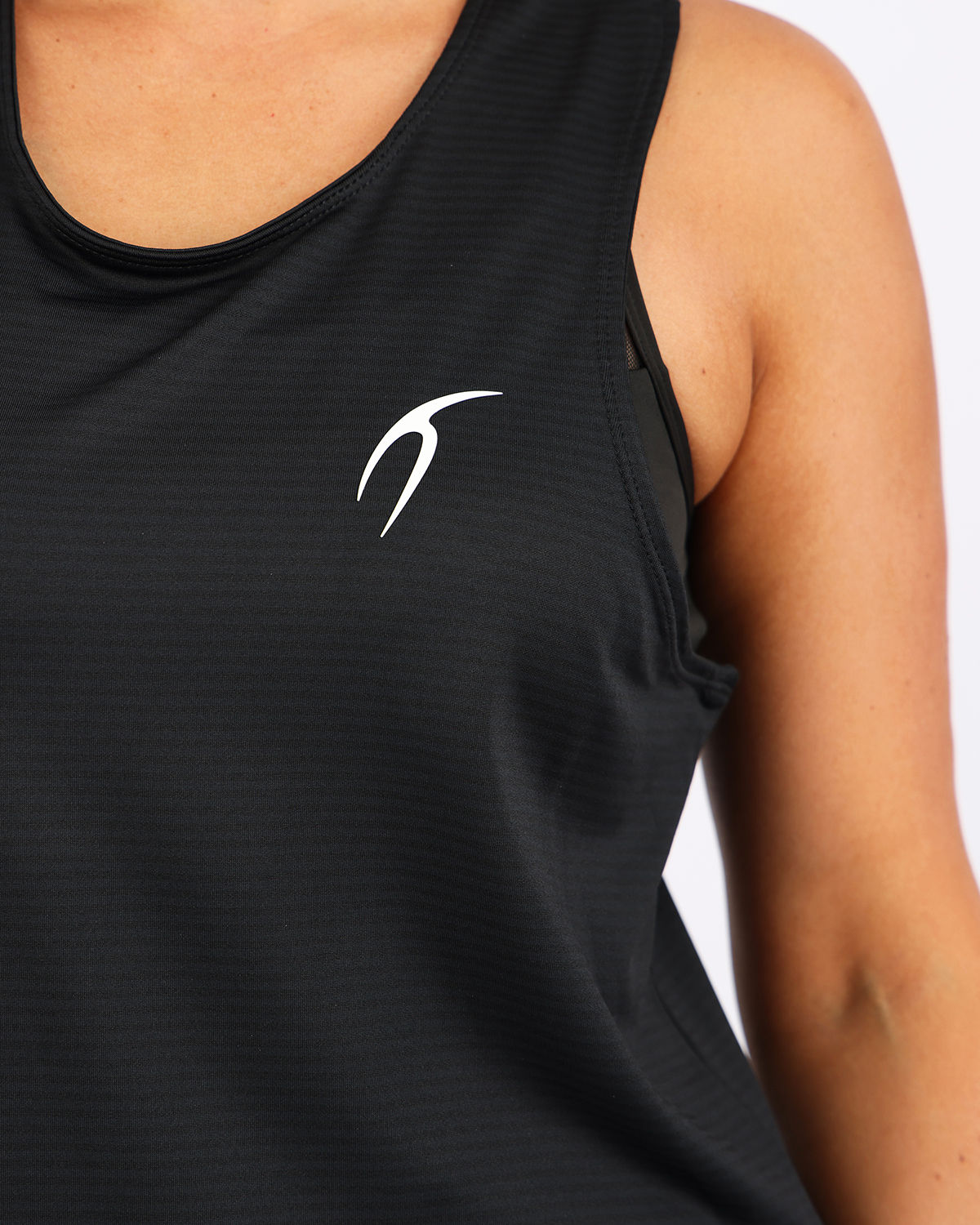 Vivid Motion Black Tank Top-Atum -54395175