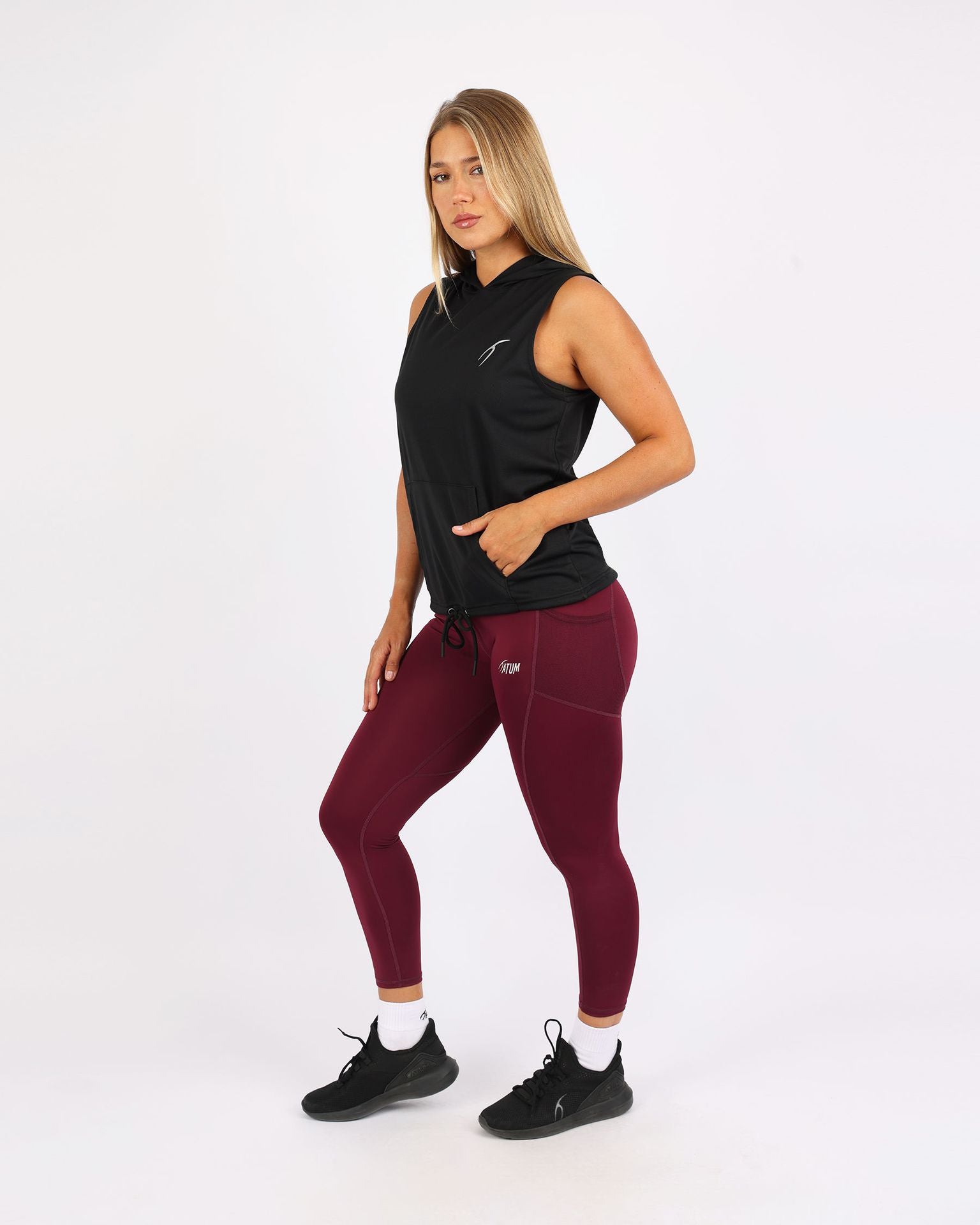 Sleeveless Breathable Black Women's Hoodie-Atum -1832252