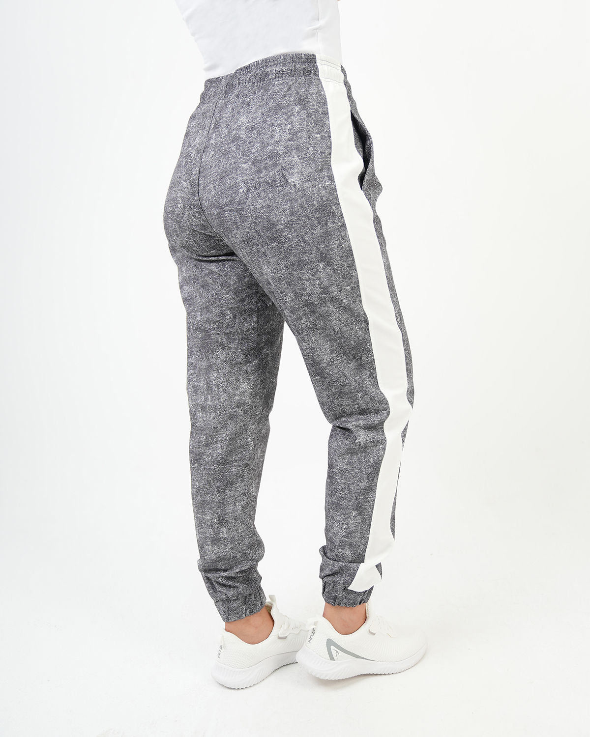 Gym Track Black Women's Pants-Atum -84746203