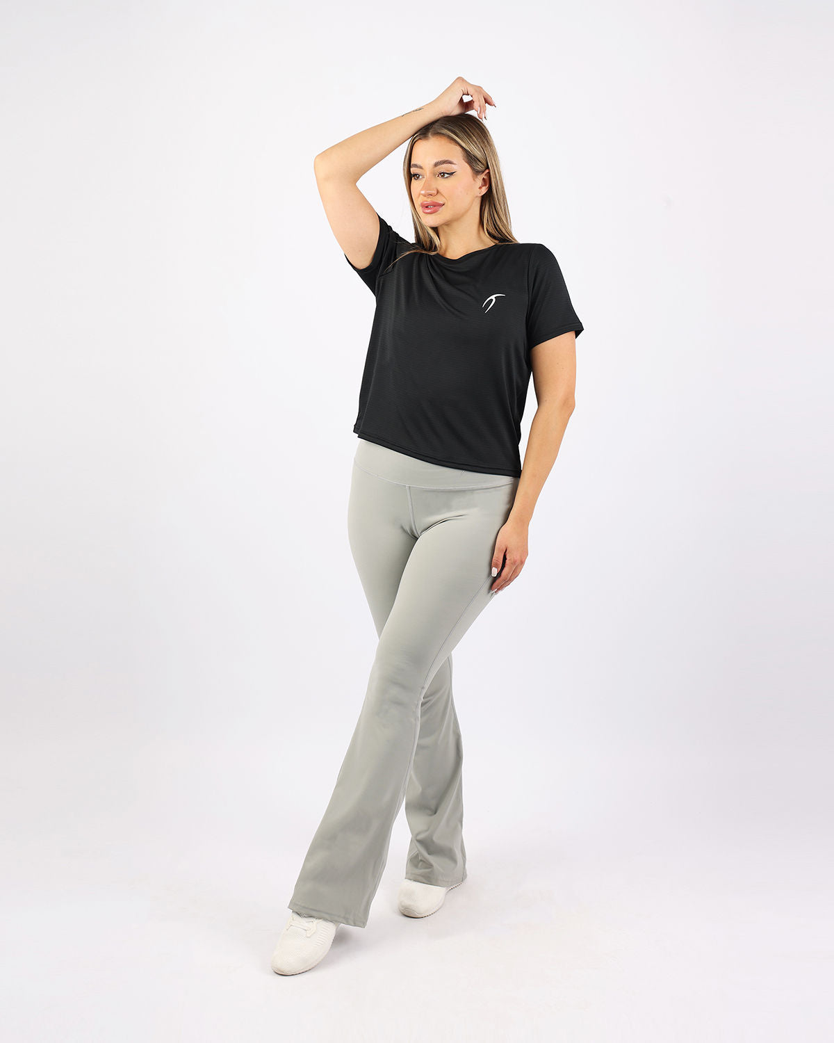 Freedom Short-Sleeves Black Training Top-Atum -62489778