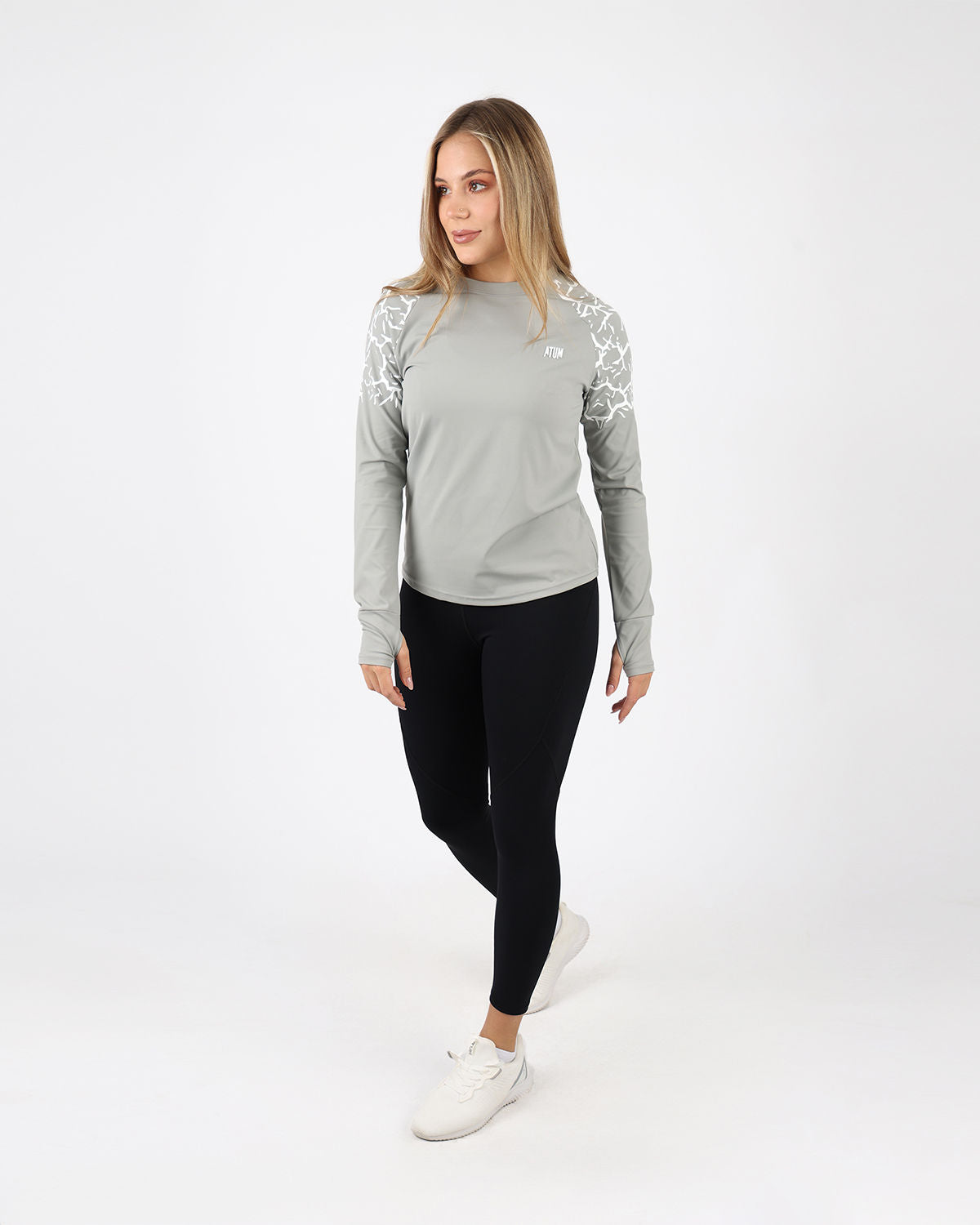 Graphic Long-Sleeve Gray T-Shirt-Atum -56201488