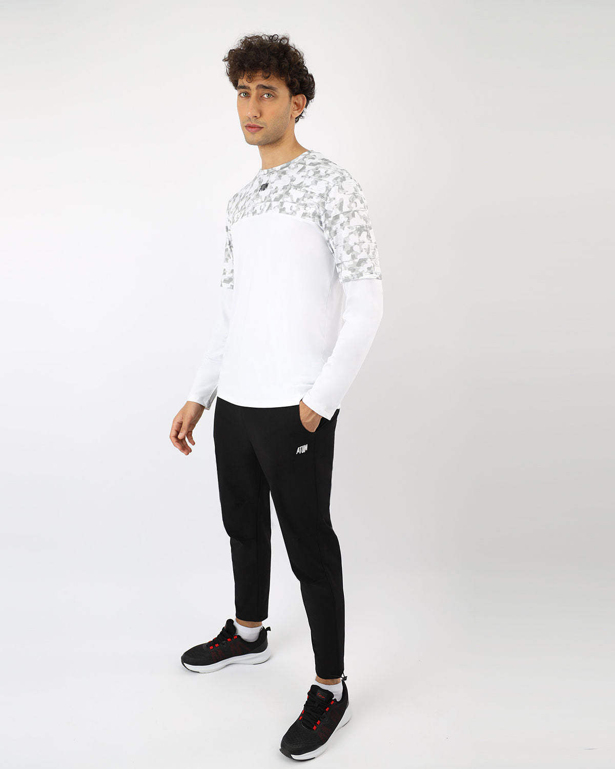 Slim Fit Black Jogger Pants-Atum -92404645