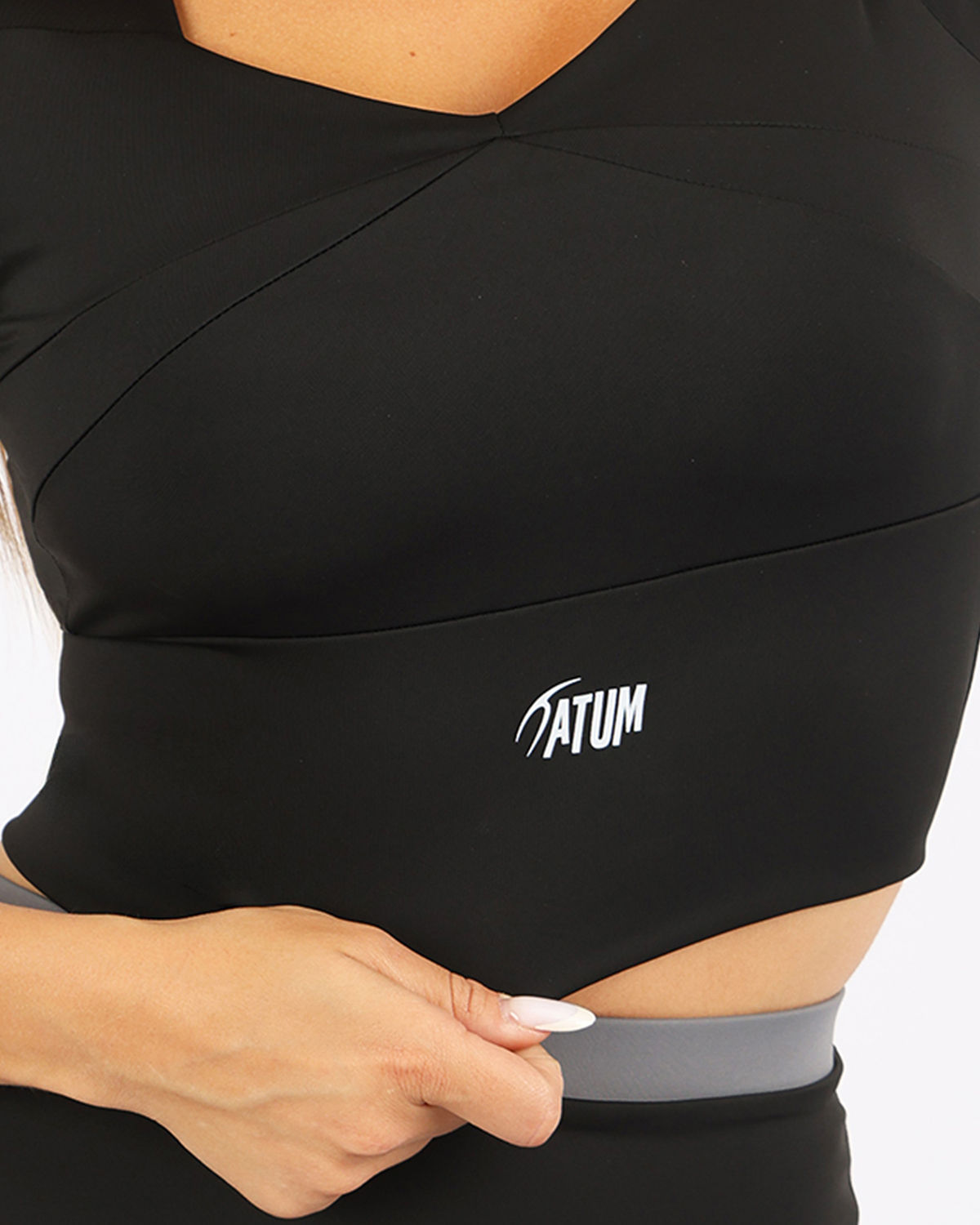 Serenity Sculpt Black Crop Top-Atum -59422951