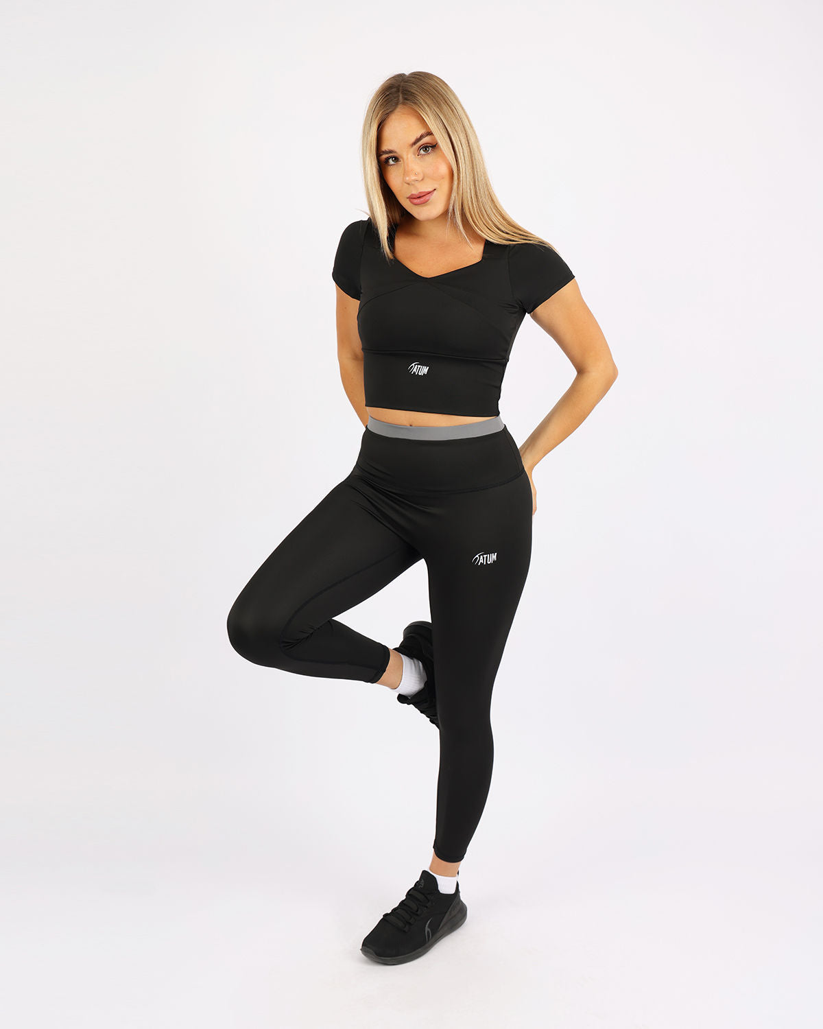 Serenity Sculpt Black Crop Top-Atum -76073853
