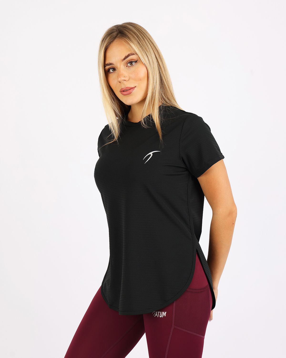 Short-Sleeve Breathable Black Top-Atum -27613157