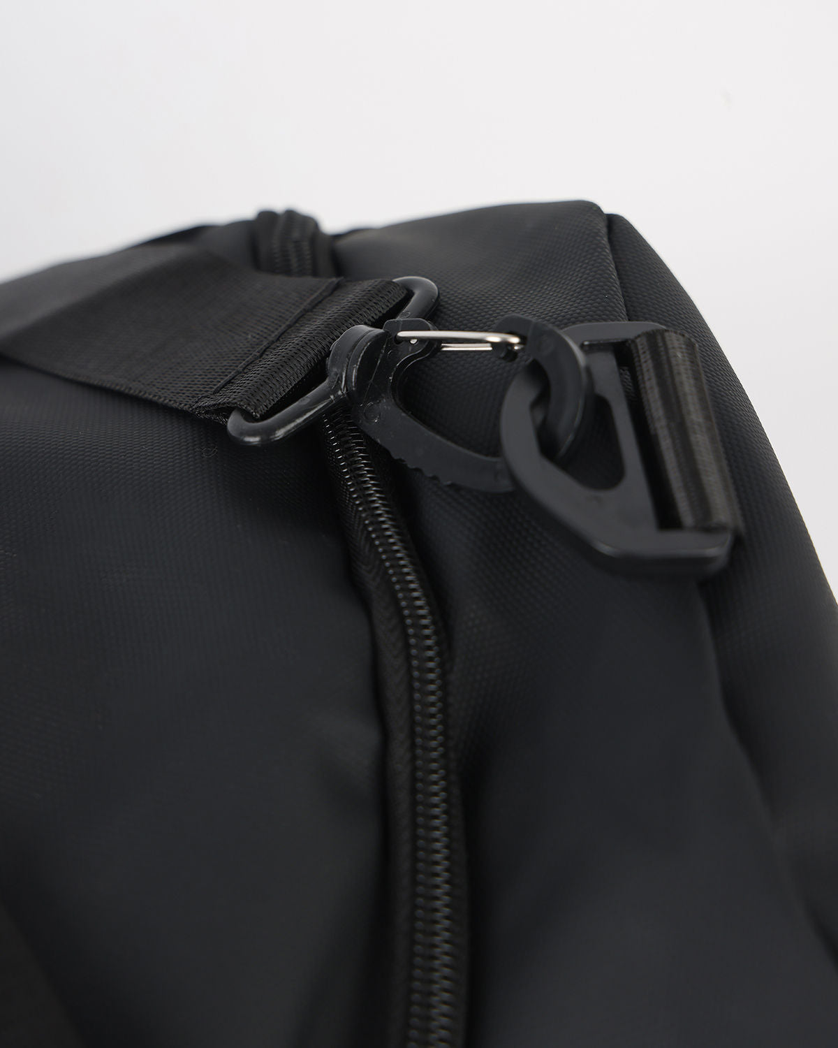 Elite Travel Black Duffel Bag-Atum -63401709