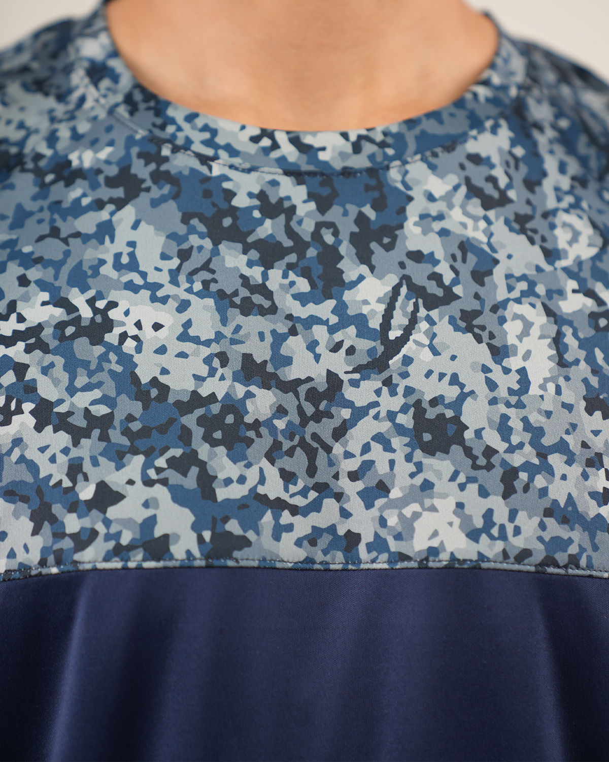 Hi-Dri Cut-Off Navy Tank Top-Atum -12958709
