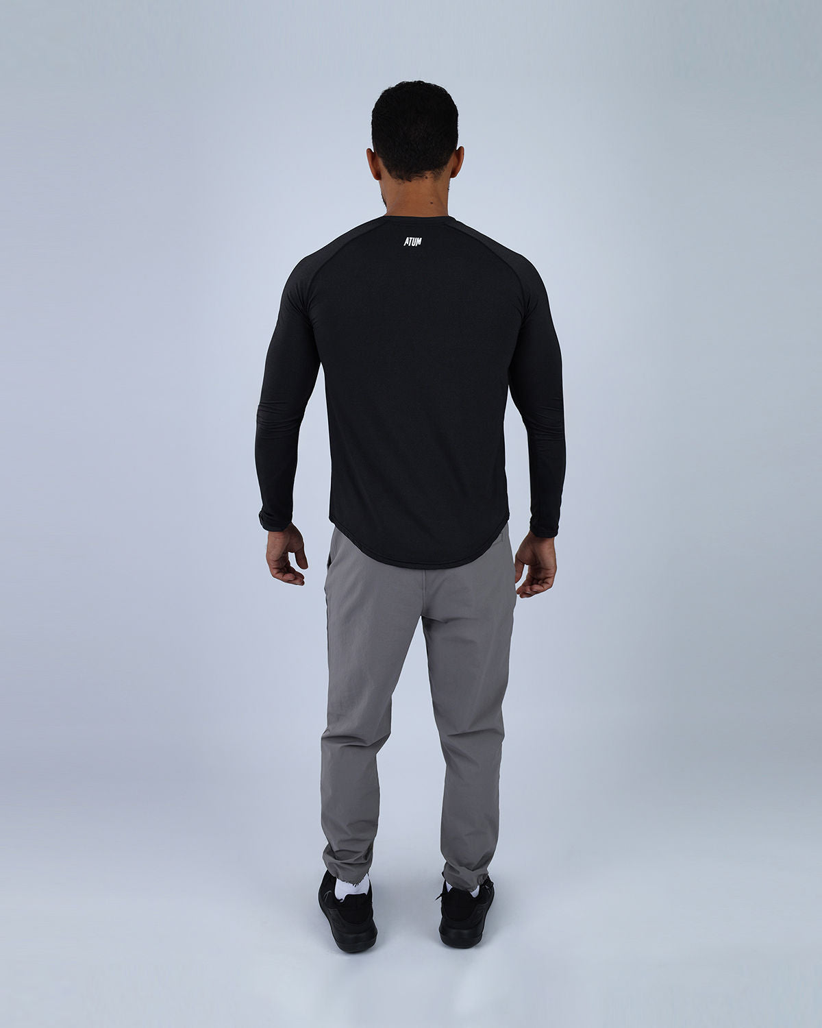 Long Sleeve Running Black Tee-Atum -76603803