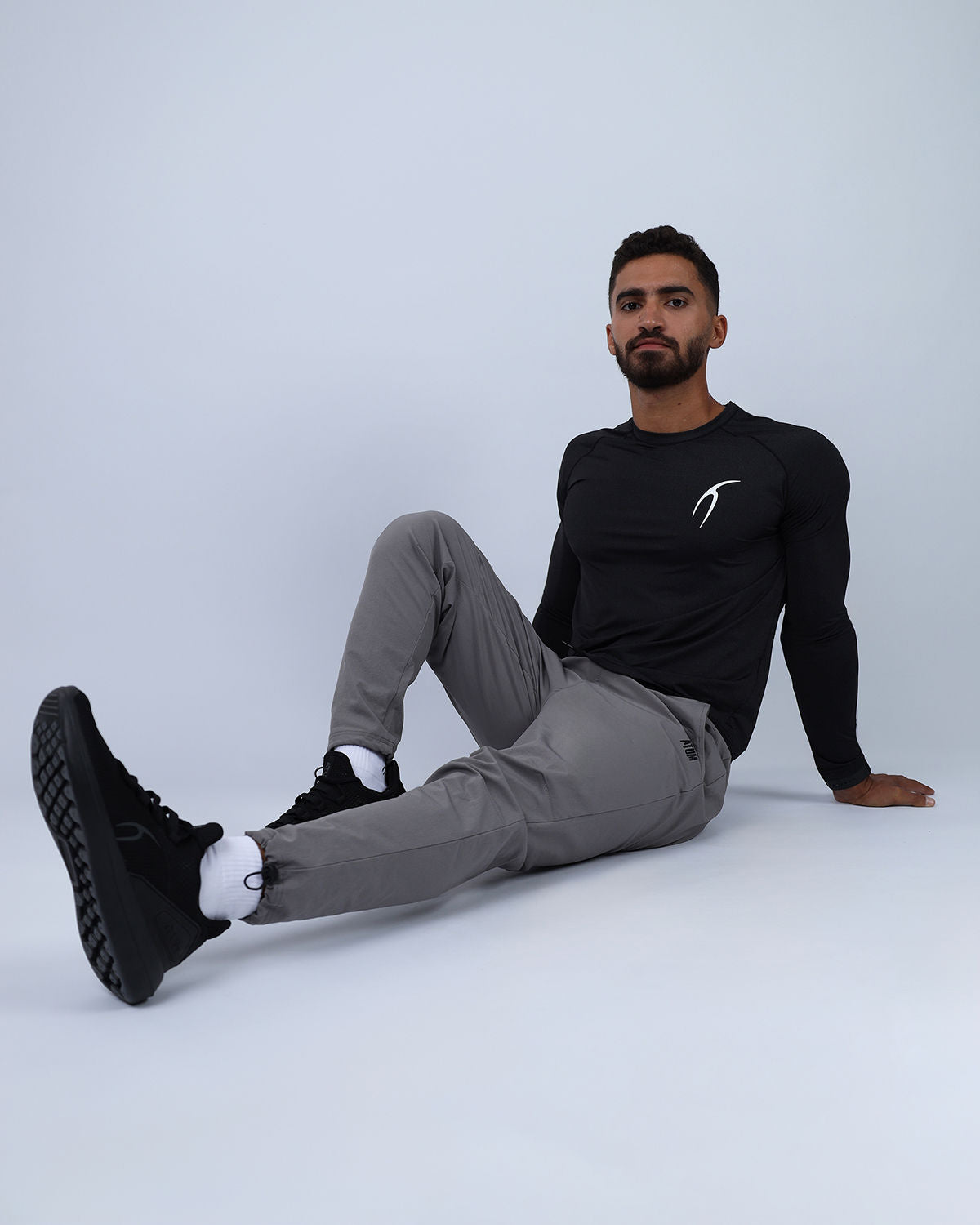 Long Sleeve Running Black Tee-Atum -73349804