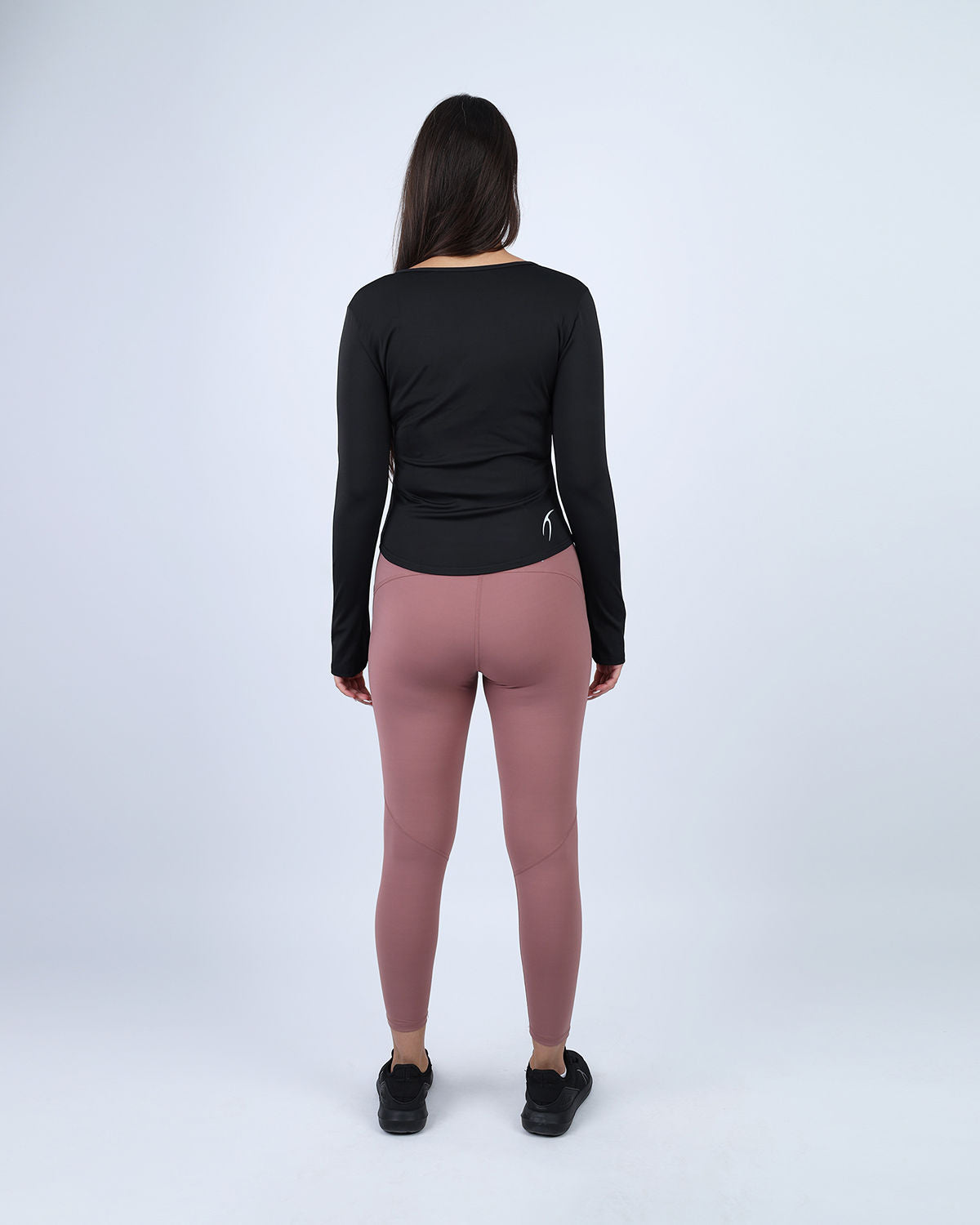 Elegance Women's Black Long-Sleeve Top-Atum -29677562