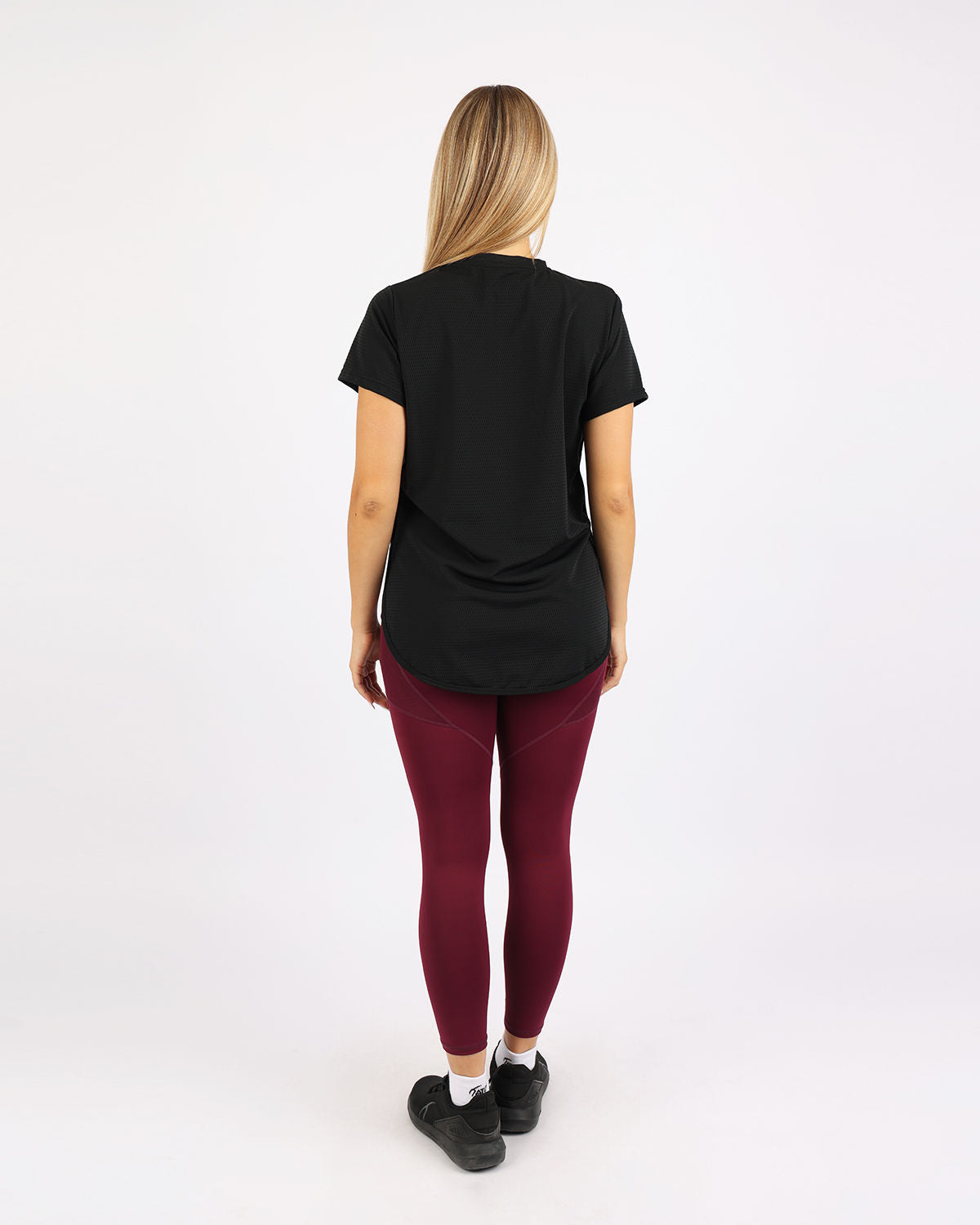 Short-Sleeve Breathable Black Top-Atum -9140234