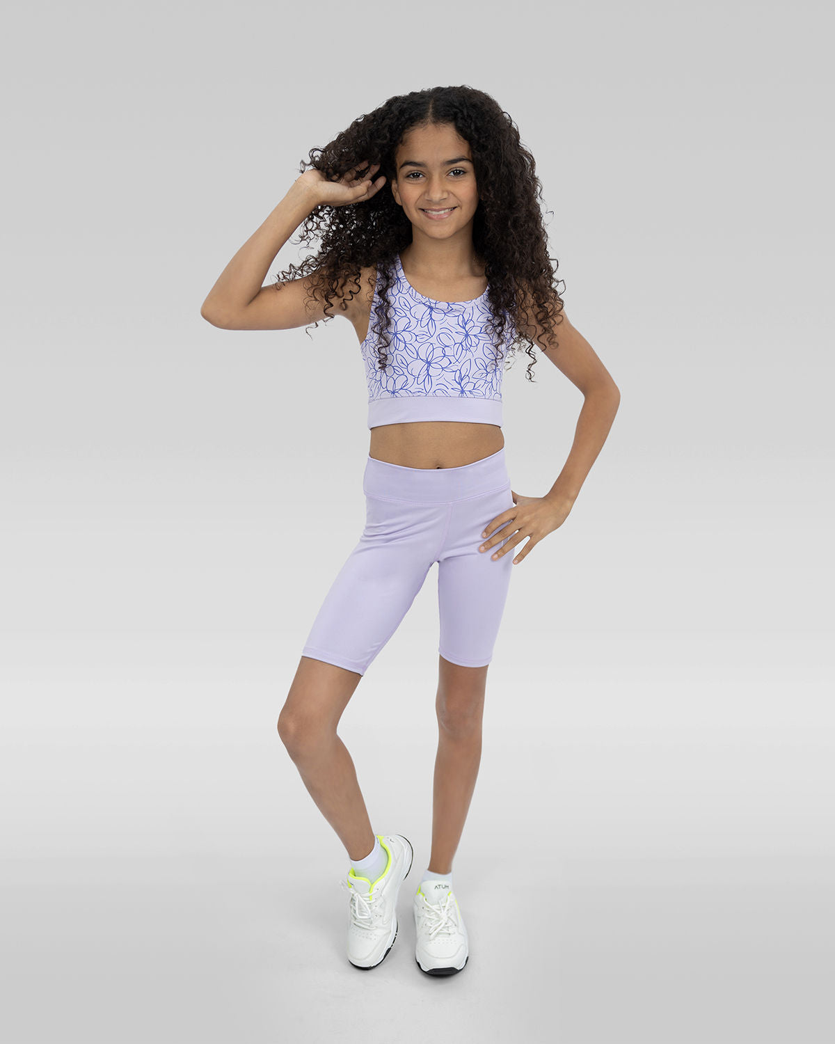 Simple and Smooth Girls Short Leggings