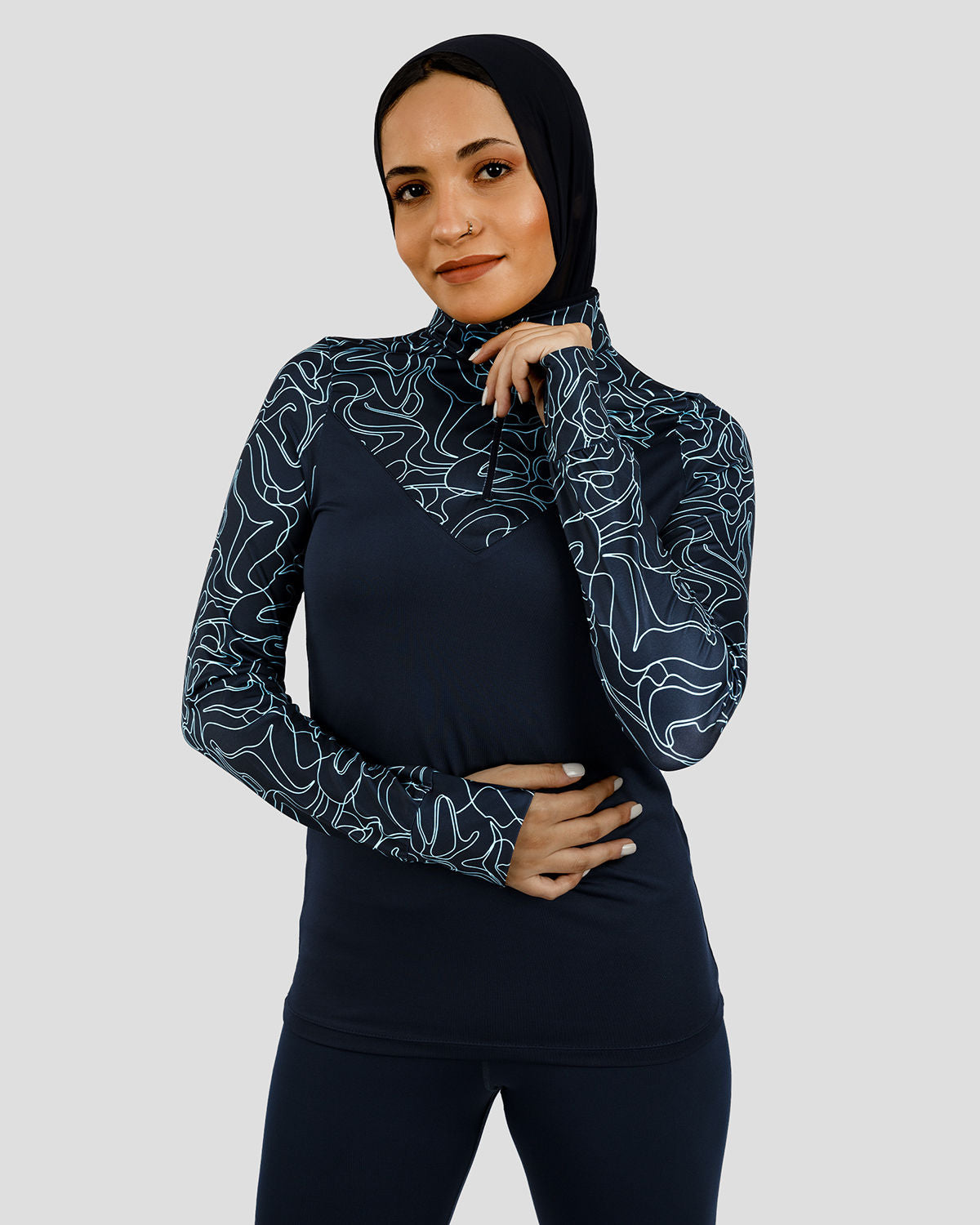 High-Neck Limitless Navy Top-Atum -8722964