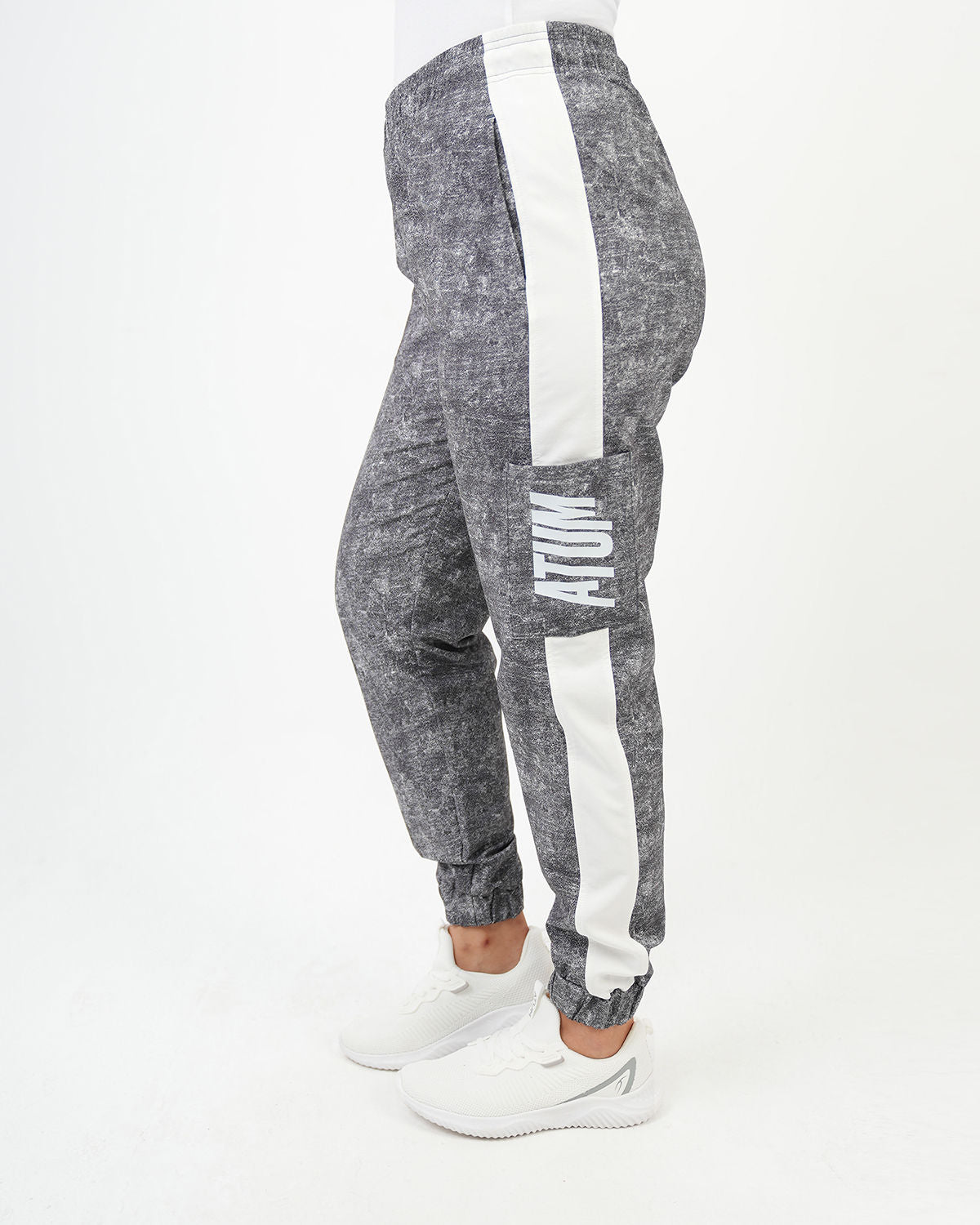Gym Track Black Women's Pants-Atum -65064058