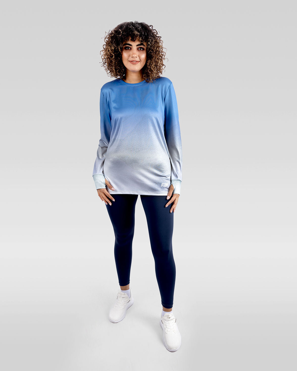 Women's Gradient Blue Top-Atum -11256457