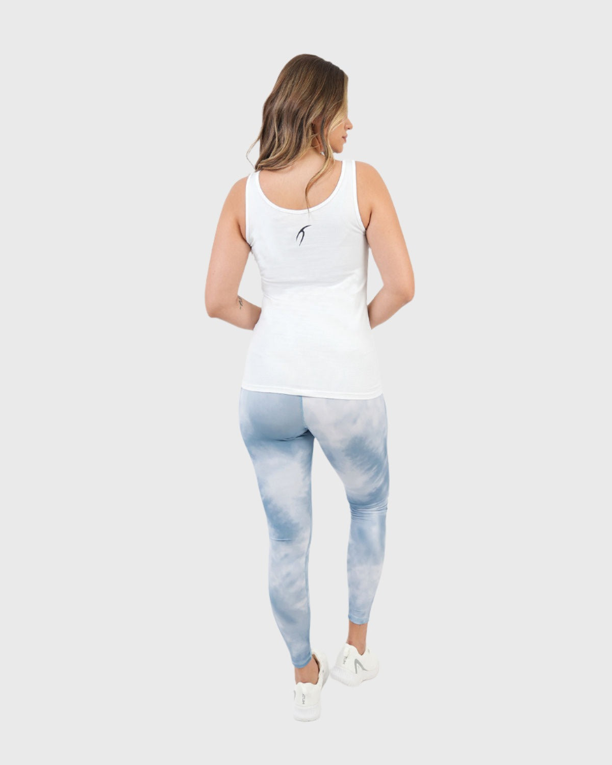 Basic White Tank Top-Atum -42340589
