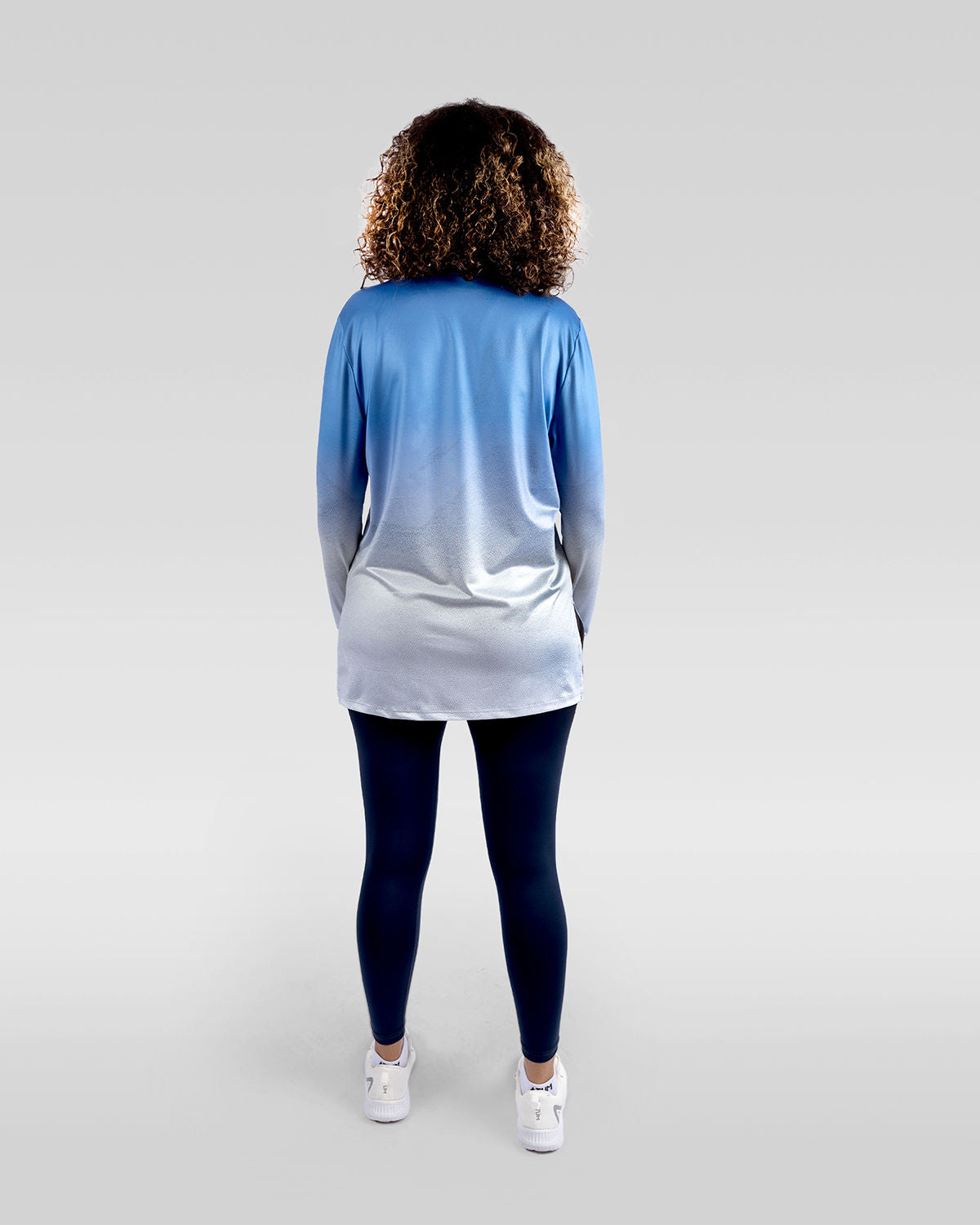 Women's Gradient Blue Top-Atum -78339595