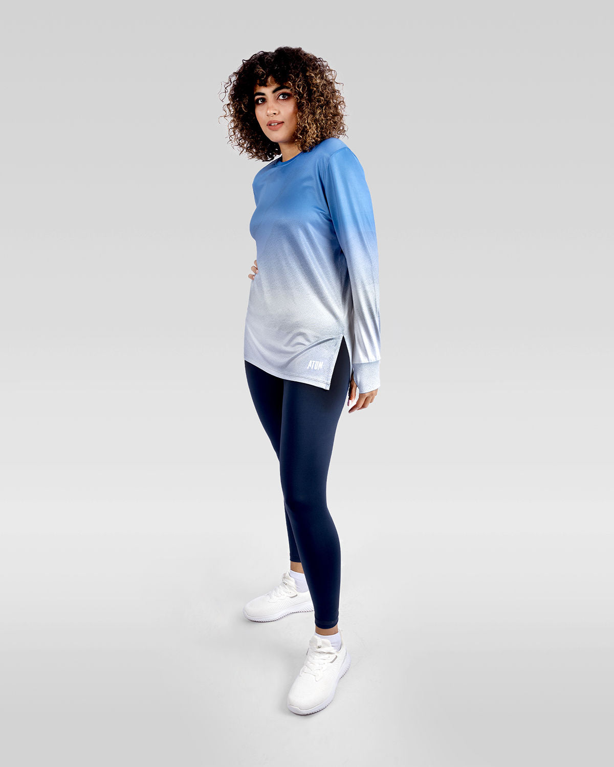 Women's Gradient Blue Top-Atum -58551288