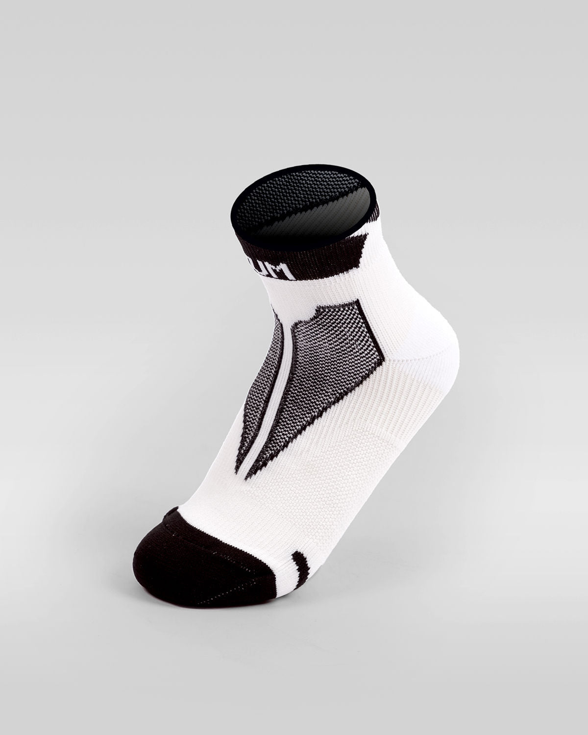 ATUM| Adults Unisex Low-Cut Training Socks - white